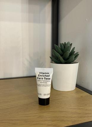Bobbi brown витаминная база для макияжа bobbi brown vitamin enriched face base