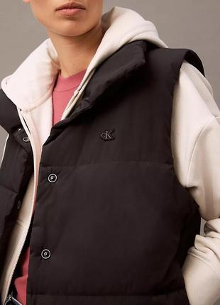 Жилетка calvin klein, чорна дута жилетка calvin klein, heavyweight puffer vest calvin klein