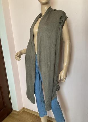 Подовжений жилет від бренду river island / m/