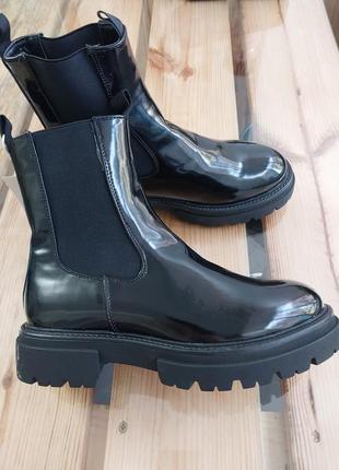 Лаковые челси бренда cropp