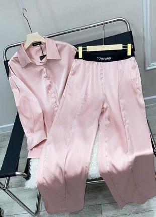 Костюм с брюками