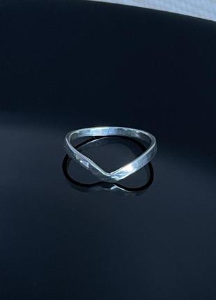 Кольцо серебро 925 колечко минимализм галочка имп 10602