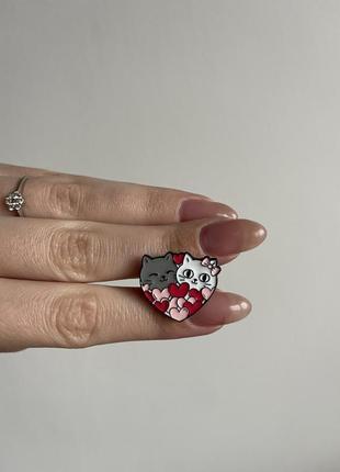 Пенни значок металлический брошь сердце котики
