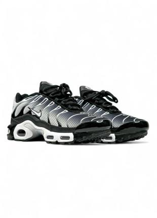 Кросівки nike air max tn  • black white •
