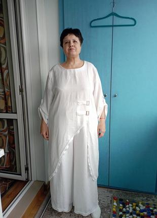 Шикарный костюм большого размера,62-64 размер