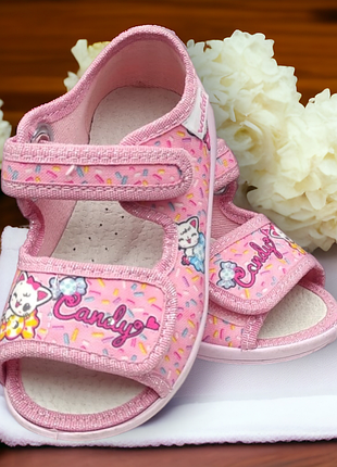 Тапочки в садик босоножки открытые для девочки розовые на липучке