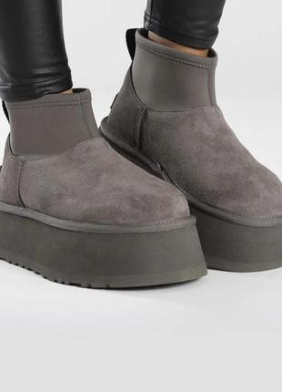Ugg w classic mini dipper