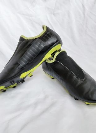 Бутсы детские puma finesse laceless fg