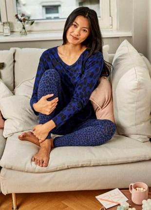 Эсмара! женские лосины леггинсы синие с чёрным, в рисунок лео германия, s 42/44, l 50/52наш