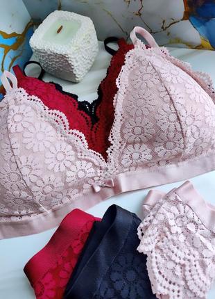 Жіночий мереживний комплект білизни без кісточок, розмір л