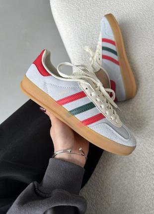 Женские спортивные adidas gazelle адидас на весну, лето демисезон женски спортивное кроссовки демисезон адидас газель кеды