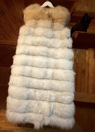 Жилет-трансформер із білого песця 10 000 грн