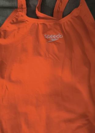 Нереально яскравий купальник