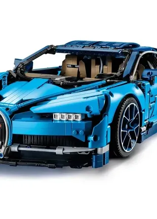 Lego technic bugatti chiron 42083 (3599 деталей, 56/25/14 см)