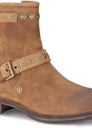 Ugg жіночі черевики чобітки р.39