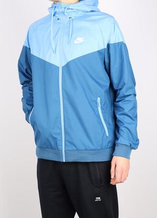 Вітровка від nike