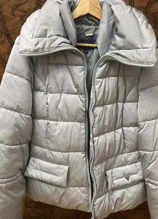 Пуховик guess