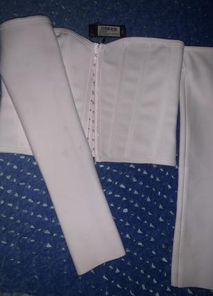 Корсет с рукавами