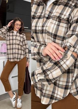 Жіноча сорочка з оригінальними рукавами