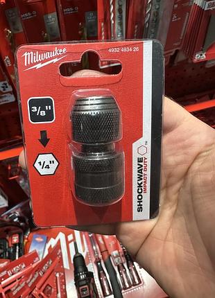Переходник milwaukee с квадрата 3/8" на 1/4"hex (4932493426)