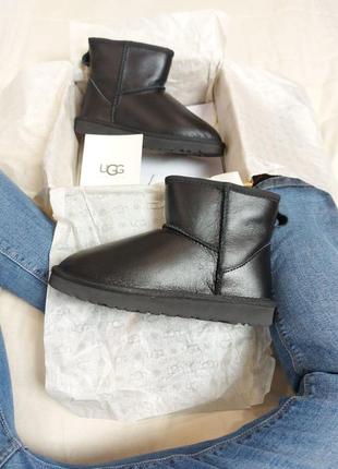 Ugg classic mini black leather🆕 шикарные женские угги 🆕 купить наложенный платёж5 фото