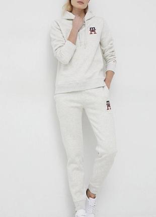 Костюм tommy hilfiger