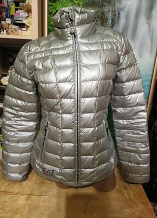 Шикарный пуховик оригинал emporio armani
