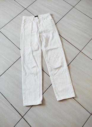 Джинсы белые 3
