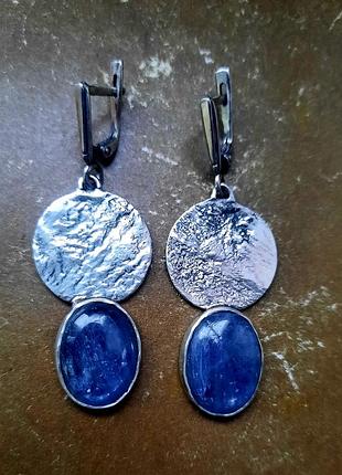 Дизайнерские серебряные 925 серьги с натуральным кианитом клубники полнолуния,женский талисман