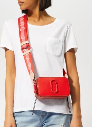 Стильна червона маленька сумка крос боді marc jacobs