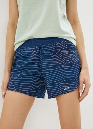 Спортивные шорты женские reebok running short-aop для бега