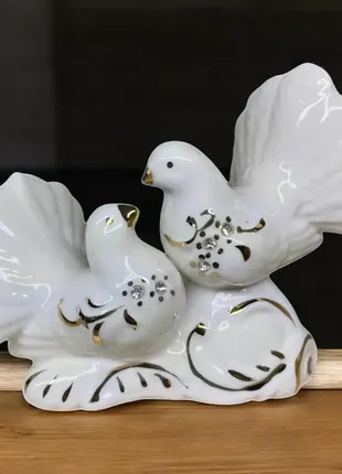 Статуетка голуби порцеляна (12х9,5х5,5 см)