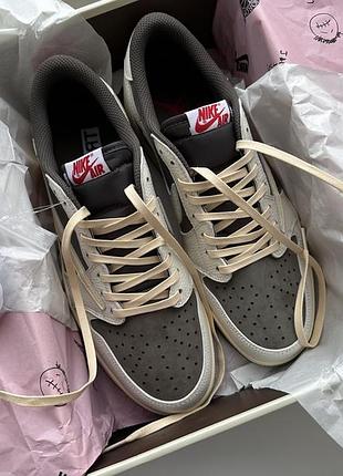 Кросівки jordan 1 retro low travis scott reverse mocha dm7866-162
