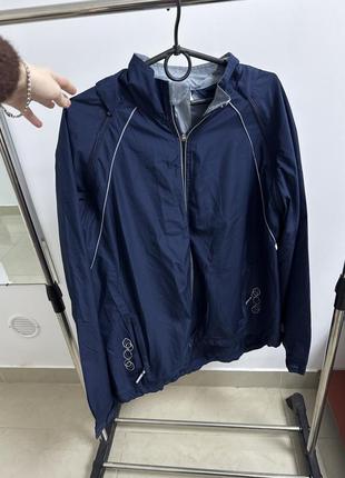 Ветровка-жилетка весенняя синяя