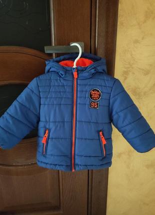 Куртка демісезонна