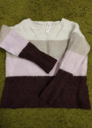 Светр для дівчинки