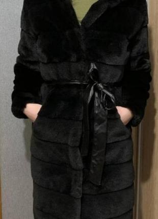 Шуба в ідеальному стані розмір s-m(42-44)