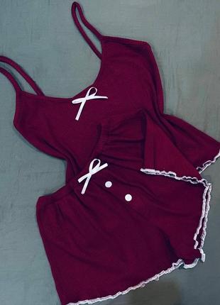 Піжама в рубчик