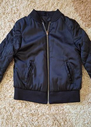Куртка бомбер фирмы h&m p.xs-s
