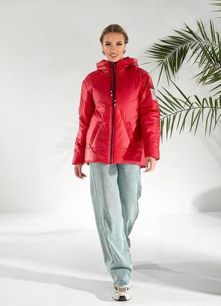 Коротка куртка весна-осінь на блискавці з капюшоном та кишенями