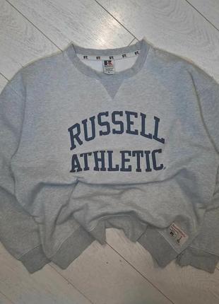 Ціна: 320 грн
світшот russell atletic оригінал розмір l