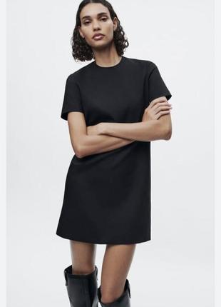 Нова базова сукня zara