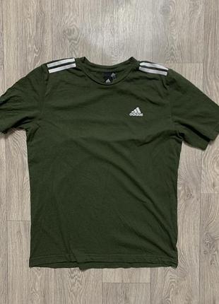 Футболка adidas