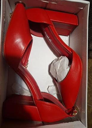 Туфли красные kayla