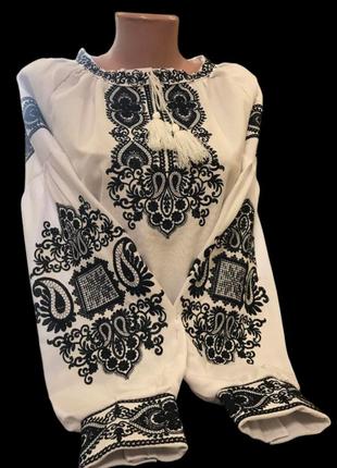 Вышиванка женская