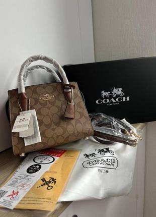 Женская сумочка coach andrea carryall in signature canvas beige бежевая