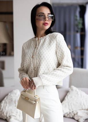 Вязаная кофта