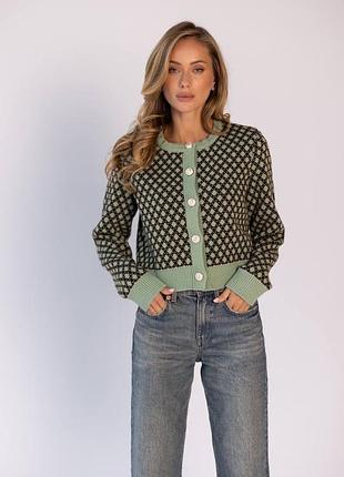 Вязаная кофта