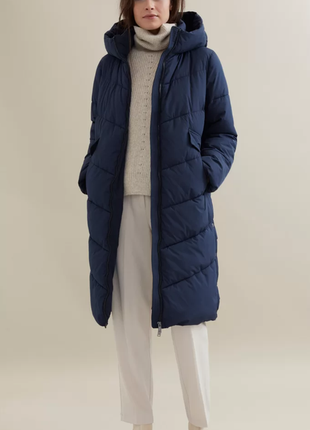 Пуховик брендовий