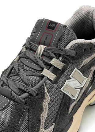 Мужские кроссовки new balance 1906d dark grey beige